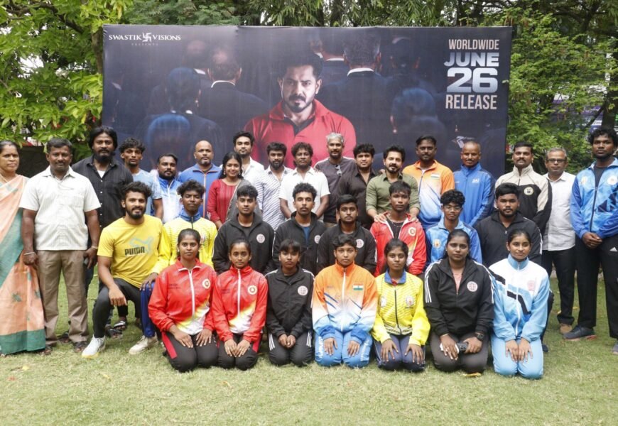 திரையரங்குகளில் வெற்றி நடை போடும் “அங்கீகாரம்”… உற்சாகத்தில் படக்குழு! திரையரங்குகளில் வெற்றி நடை போடும் “அங்கீகாரம்”… உற்சாகத்தில் படக்குழு!
