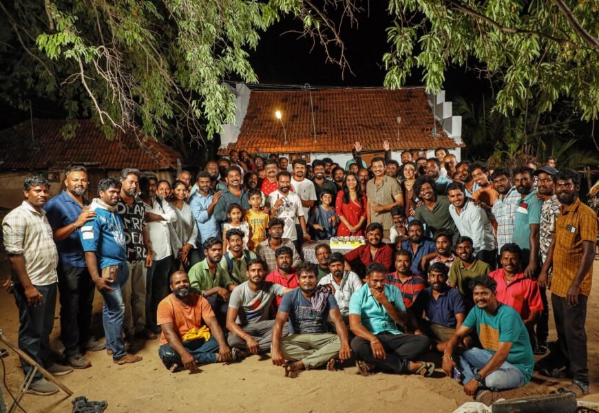 40 நாட்களில் நிறைவடைந்த “தகப்பன்” படப்பிடிப்பு – டிசம்பரில் ரிலீஸ்! 40 நாட்களில் நிறைவடைந்த “தகப்பன்” படப்பிடிப்பு – டிசம்பரில் ரிலீஸ்!