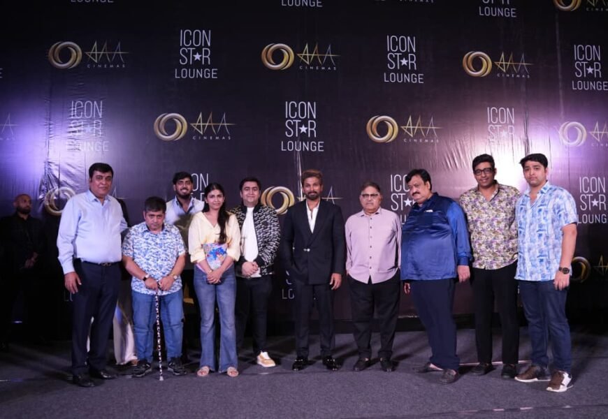 விசாகப்பட்டினத்தில் பிரீமியம் திரையரங்கத்தை தொடங்கிய அல்லு அர்ஜுன்! விசாகப்பட்டினத்தில் பிரீமியம் திரையரங்கத்தை தொடங்கிய அல்லு அர்ஜுன்!