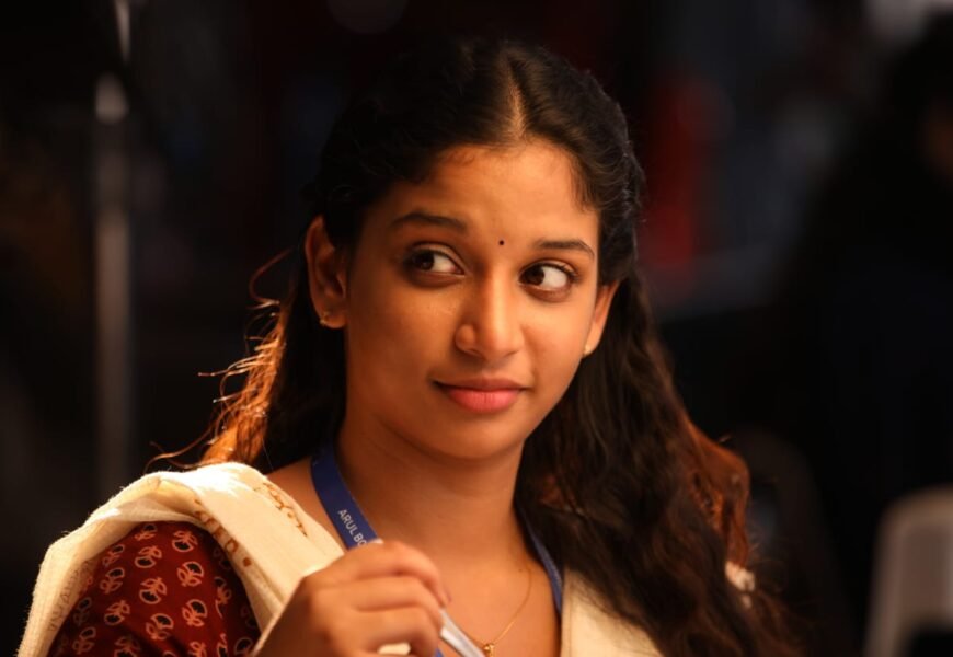 “ஹைக்கூ” கதாபாத்திரத்திலிருந்து இன்னும் என்னால் வெளிவர முடியவில்லை – நடிகை ஸ்ரீதேவி! “ஹைக்கூ” கதாபாத்திரத்திலிருந்து இன்னும் என்னால் வெளிவர முடியவில்லை – நடிகை ஸ்ரீதேவி!