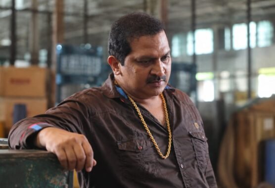 டிசம்பரில் வெளியாகும் “லவ் இங்க்” – இறுதிக்கட்டப் படப்பிடிப்பில் சுனில் ரெட்டி! டிசம்பரில் வெளியாகும் “லவ் இங்க்” – இறுதிக்கட்டப் படப்பிடிப்பில் சுனில் ரெட்டி!